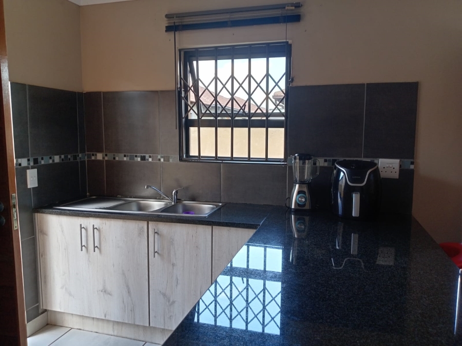 3 Bedroom Property for Sale in Ellaton North West